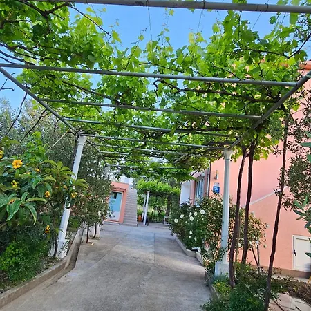 Apartment Lanka Mlini Exterior photo