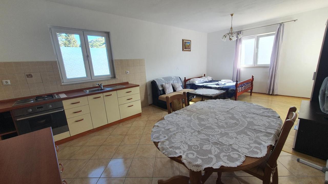 Apartment Lanka Mlini